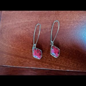 Coral Kendra Scott dangle earrings